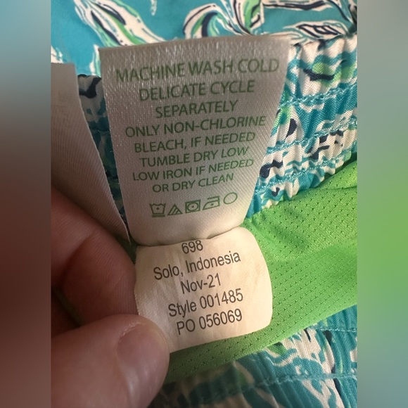 Lilly Pulitzer Luxletic Ocean Trail Shorts Turquoise Oasis Athletic Sz M 001485 - Picture 5 of 10